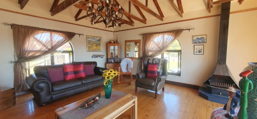 4 Bedroom Property for Sale in Strelitzia Park Eastern Cape